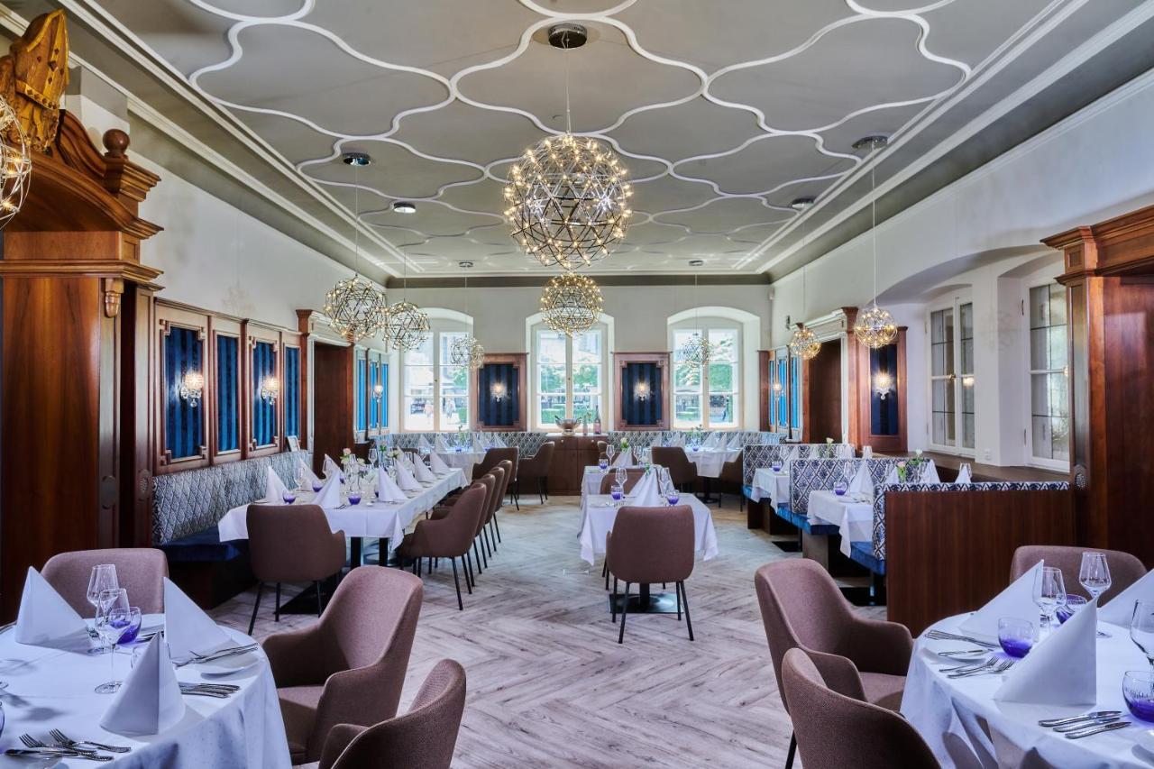 Hotel Zur Post Altoetting Экстерьер фото